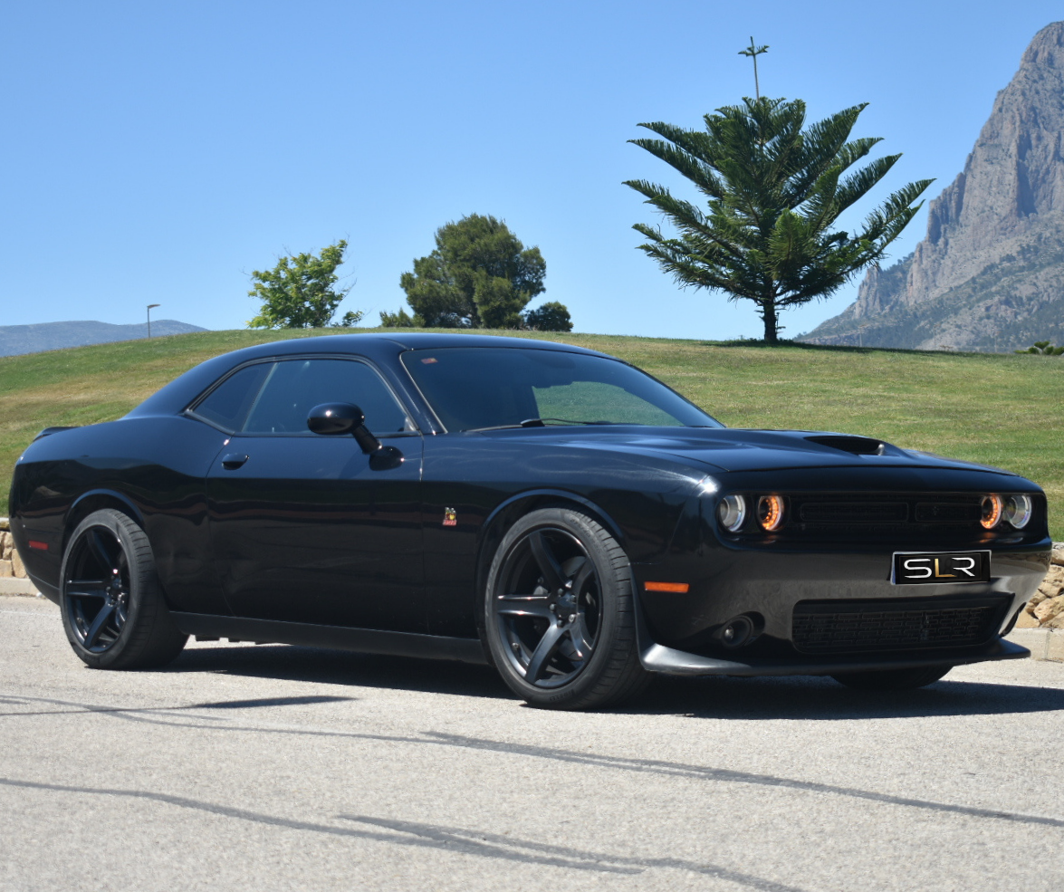 Dodge Challenger Scat Pack 6.4 V8